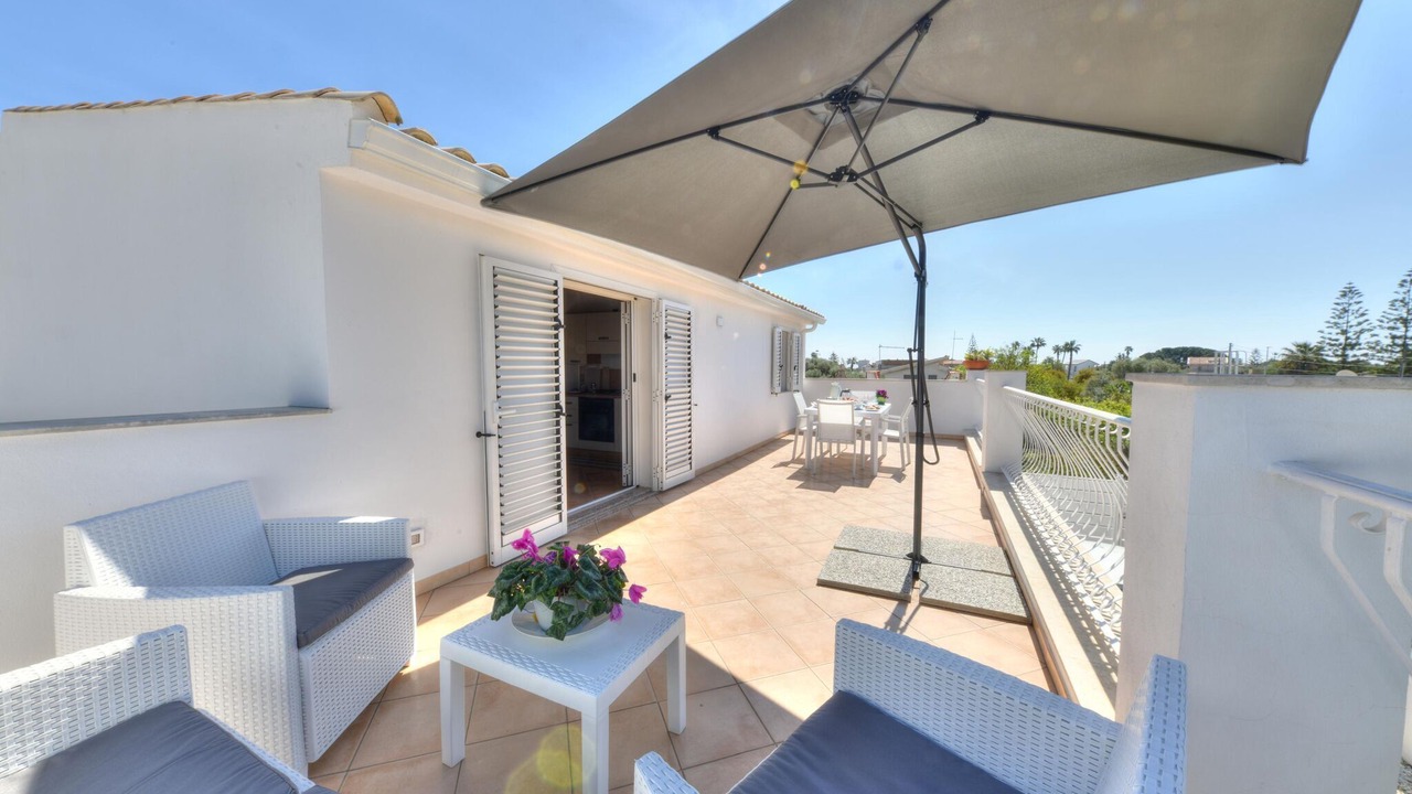 Photo of Patio Balcony in Fontane Bianche