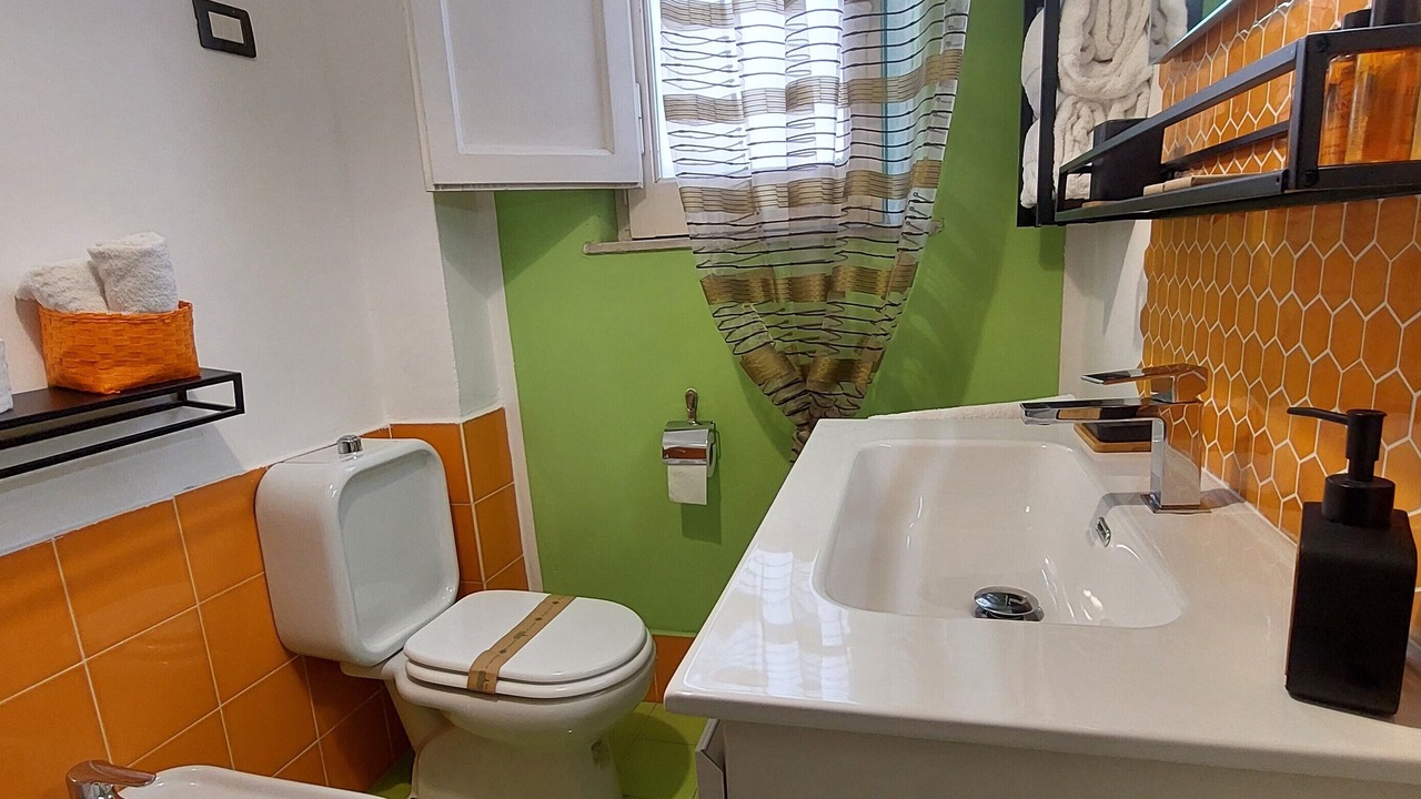 Photo of Bathroom in Borgo-Sanzio