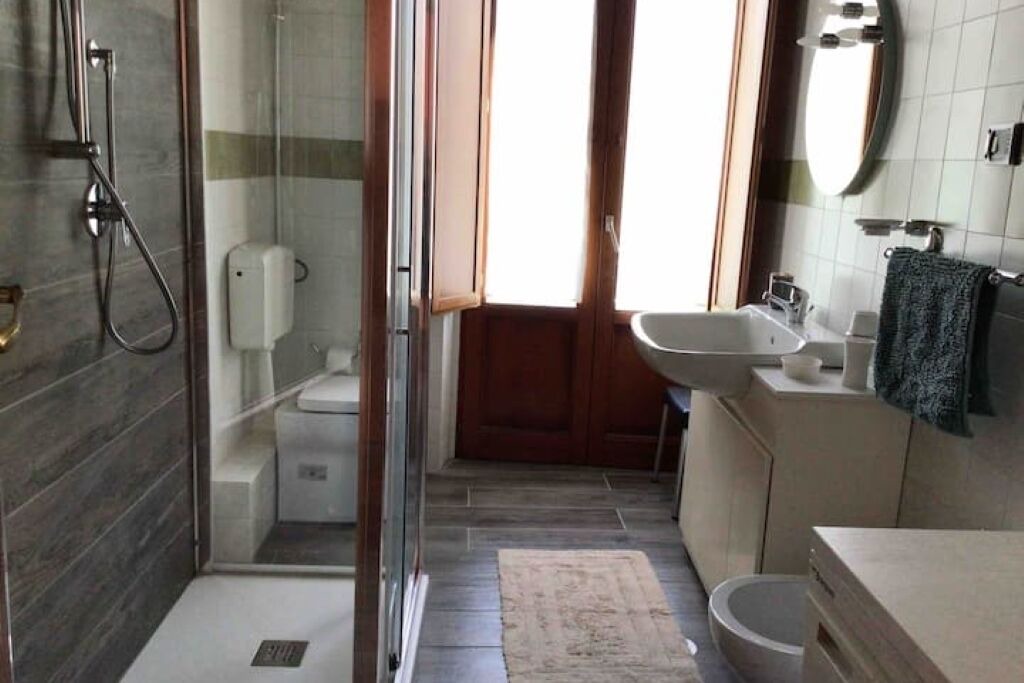 Photo of Bathroom in Rivello