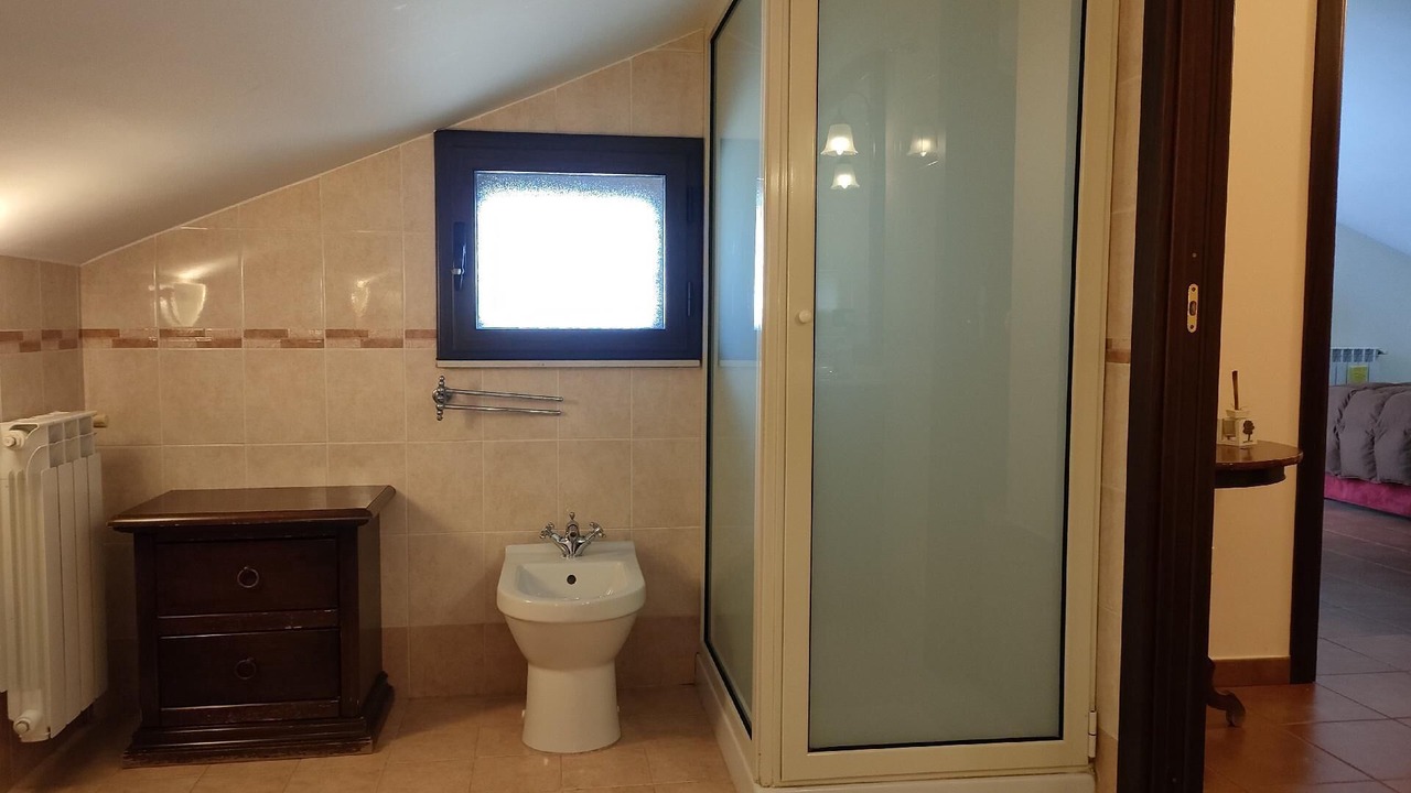 Photo of Bathroom in Pedara
