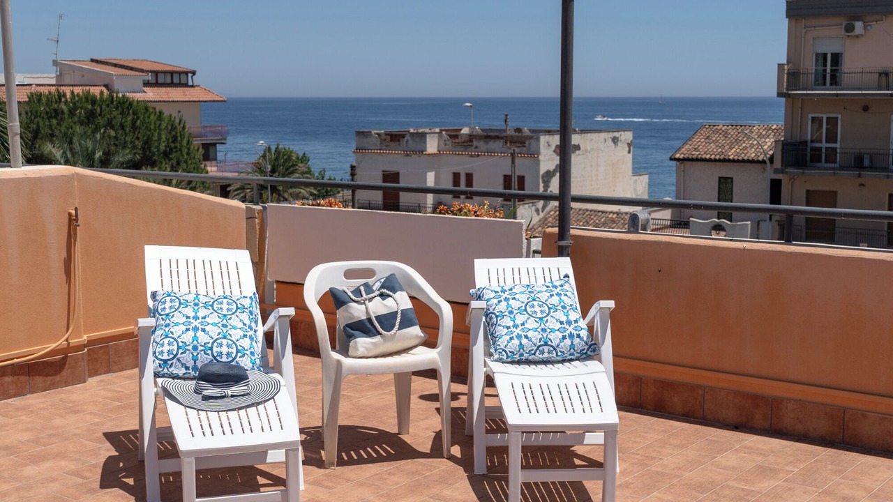 Photo of Patio Balcony in Fondachello