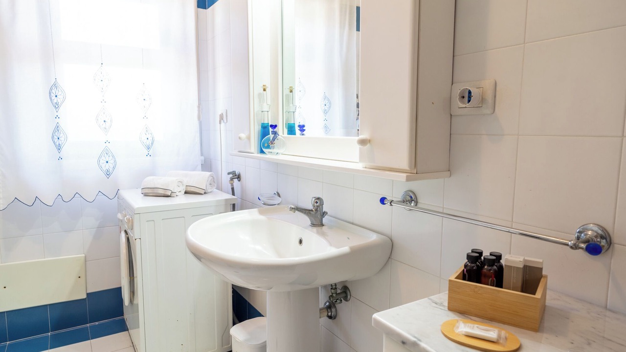 Photo of Bathroom in Fondachello