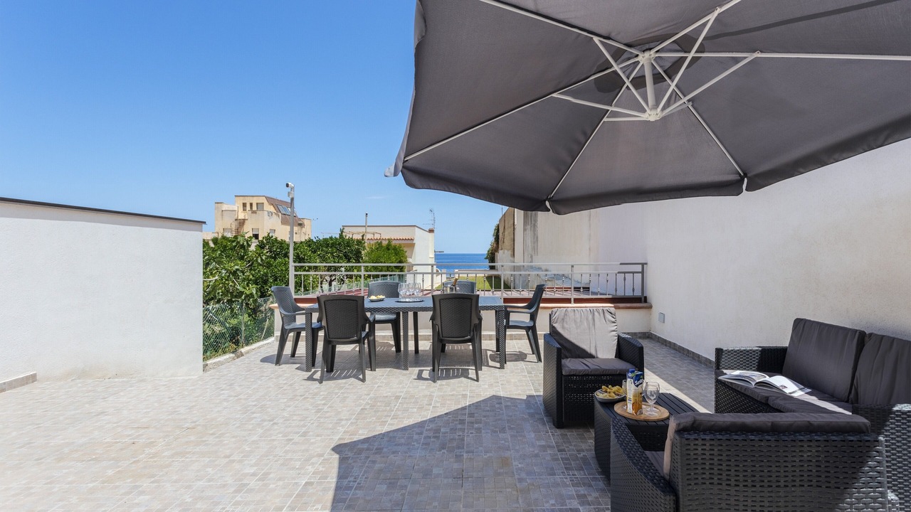 Photo of Outdoor in Palermo
