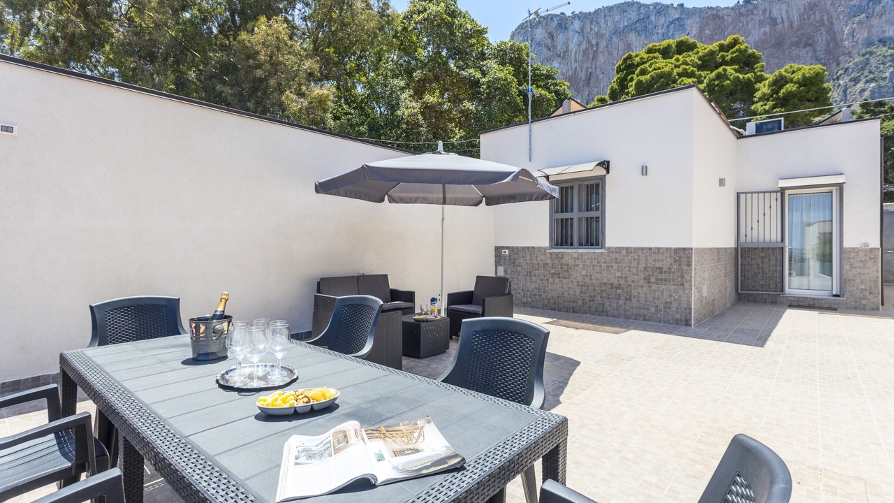 Photo of Outdoor in Palermo