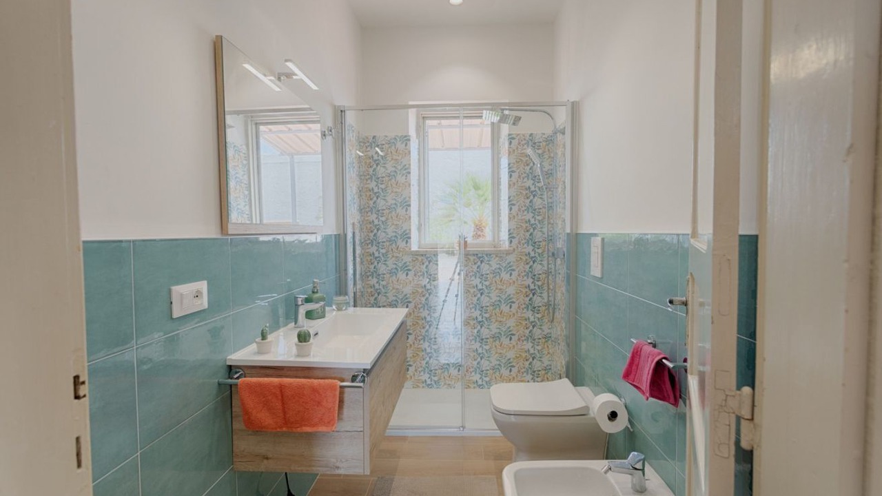 Photo of Bathroom in Rilievo