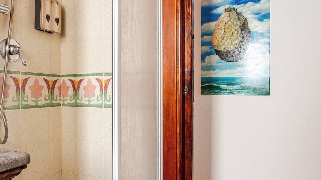 Photo of Bathroom in Kalsa