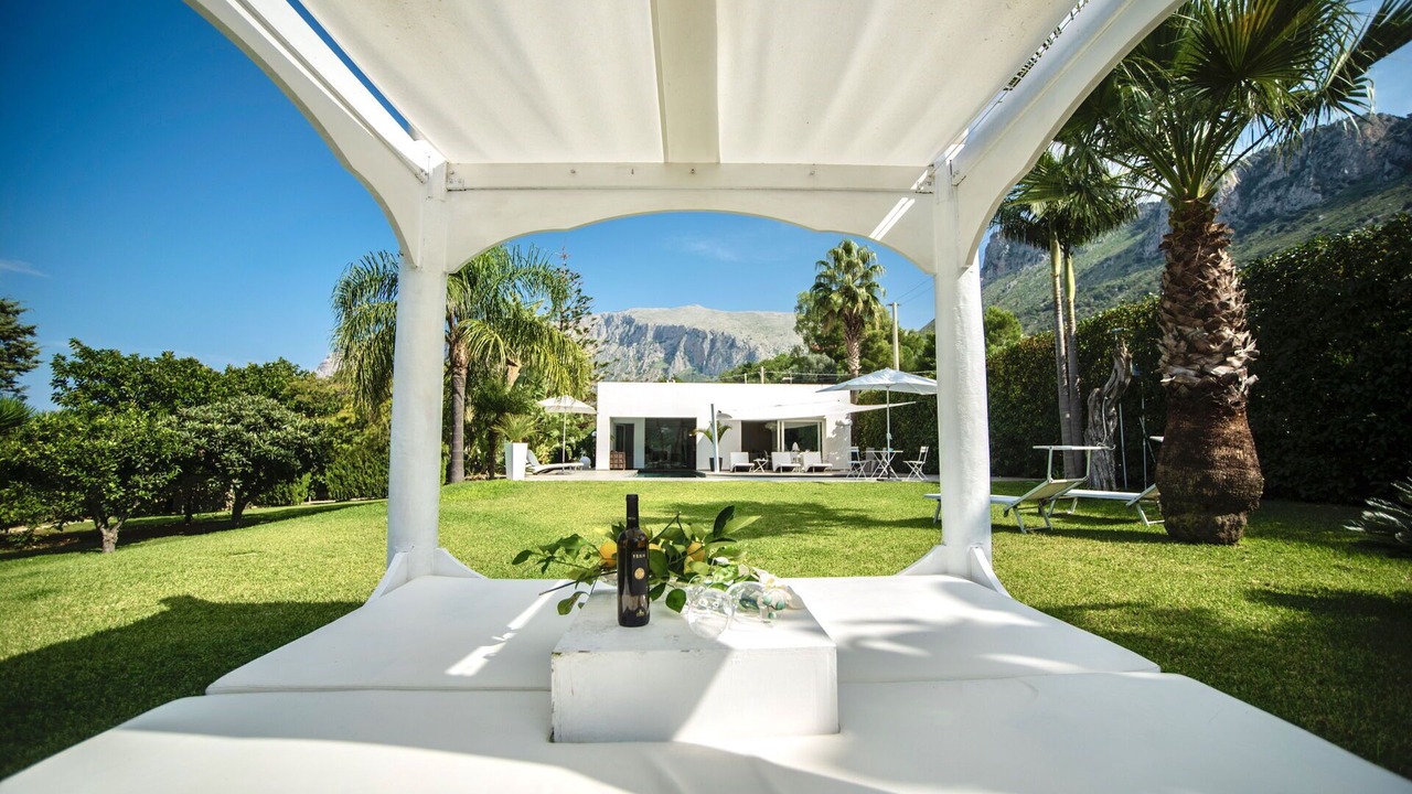 Photo of Outdoor in Terrasini