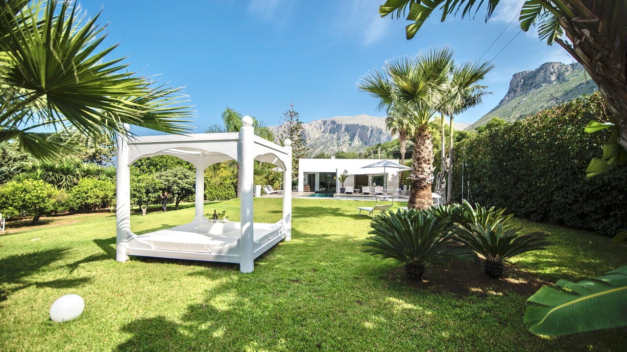 Photo of Outdoor in Terrasini