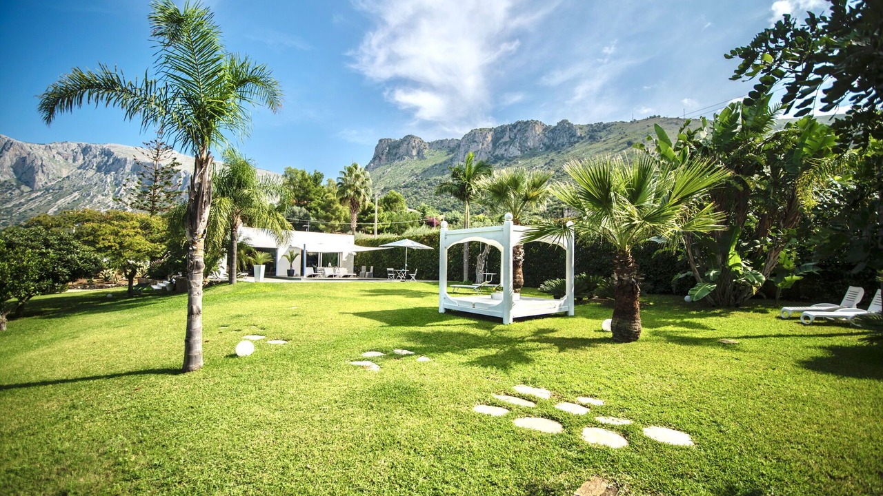 Photo of Outdoor in Terrasini