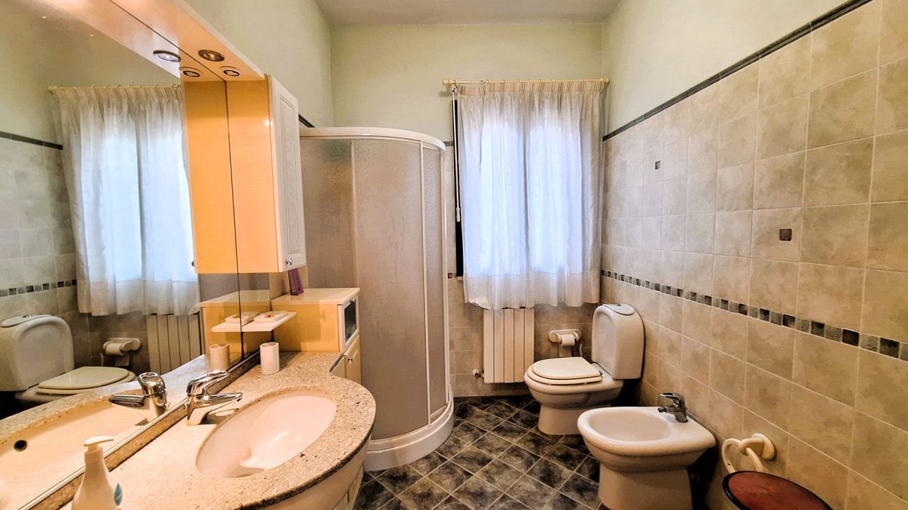 Photo of Bathroom in Arenella