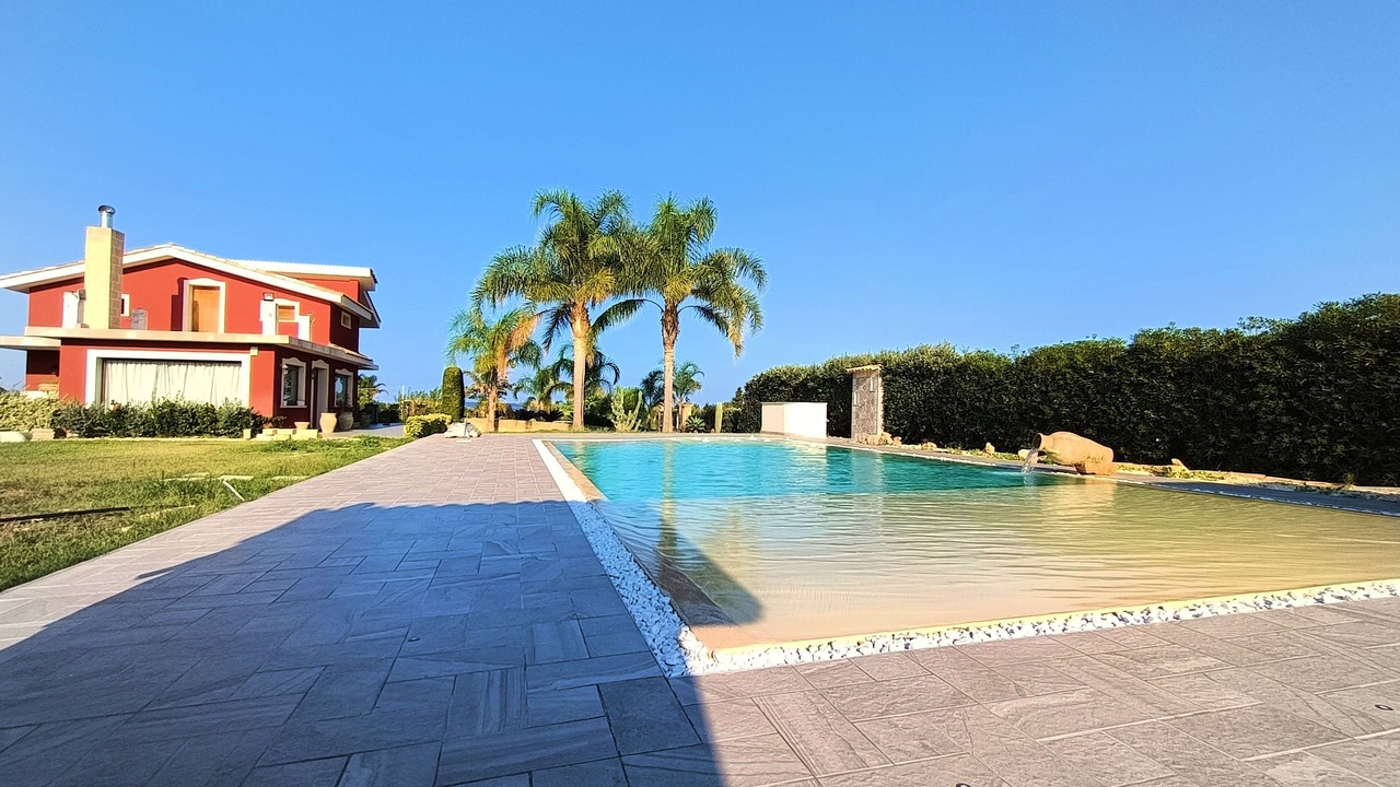 Photo of Outdoor in Brucoli