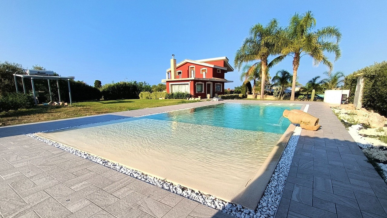 Photo of Outdoor in Brucoli