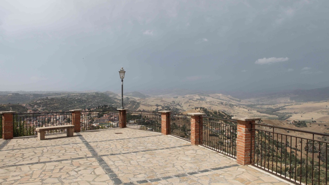 Photo of Patio Balcony in Agira