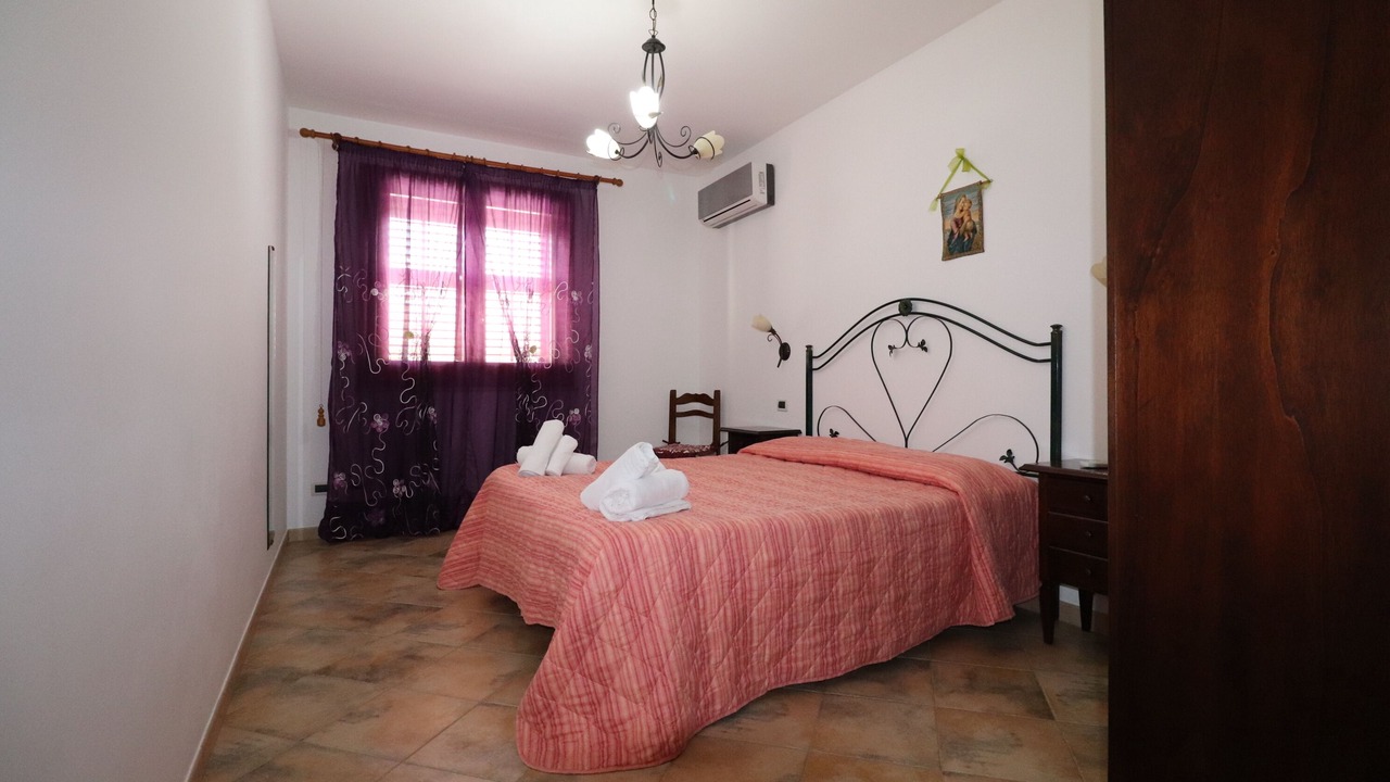 Photo of Bedroom in Castelluzzo