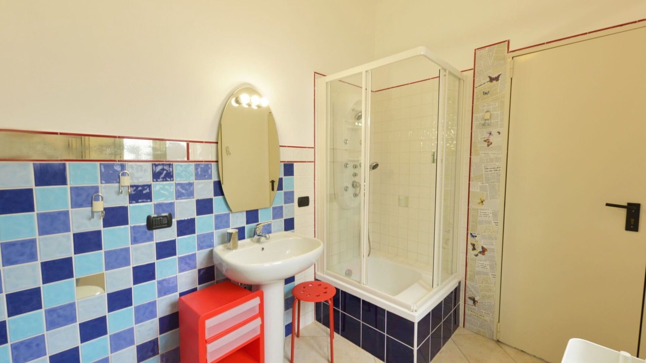 Photo of Bathroom in Floridia