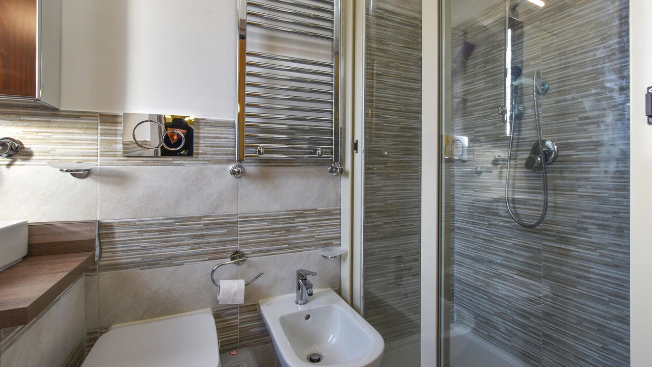 Photo of Bathroom in Linguaglossa