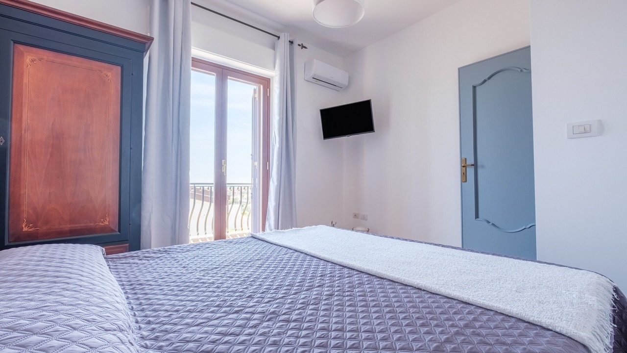 Photo of Bedroom in Chianchitta-Trappitello