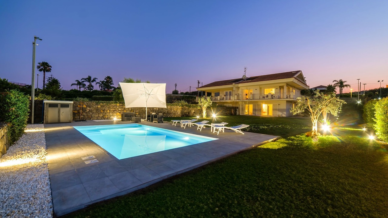 Photo of Outdoor in Aci Catena