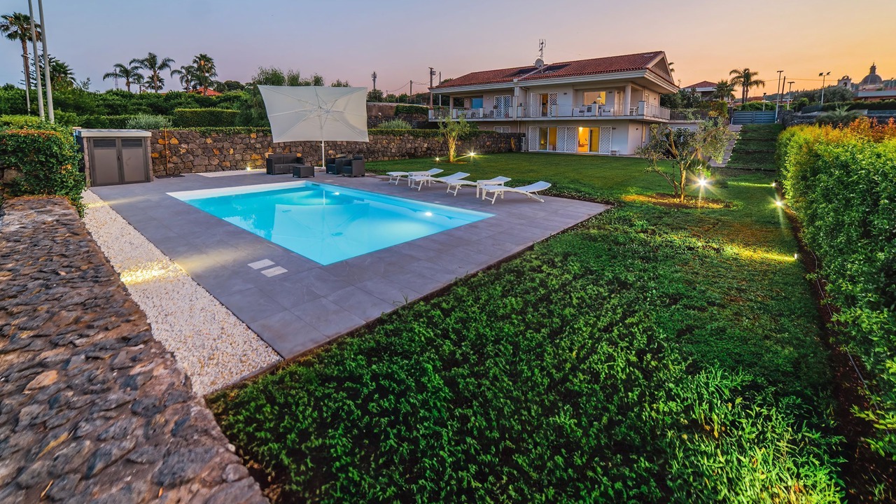 Photo of Outdoor in Aci Catena