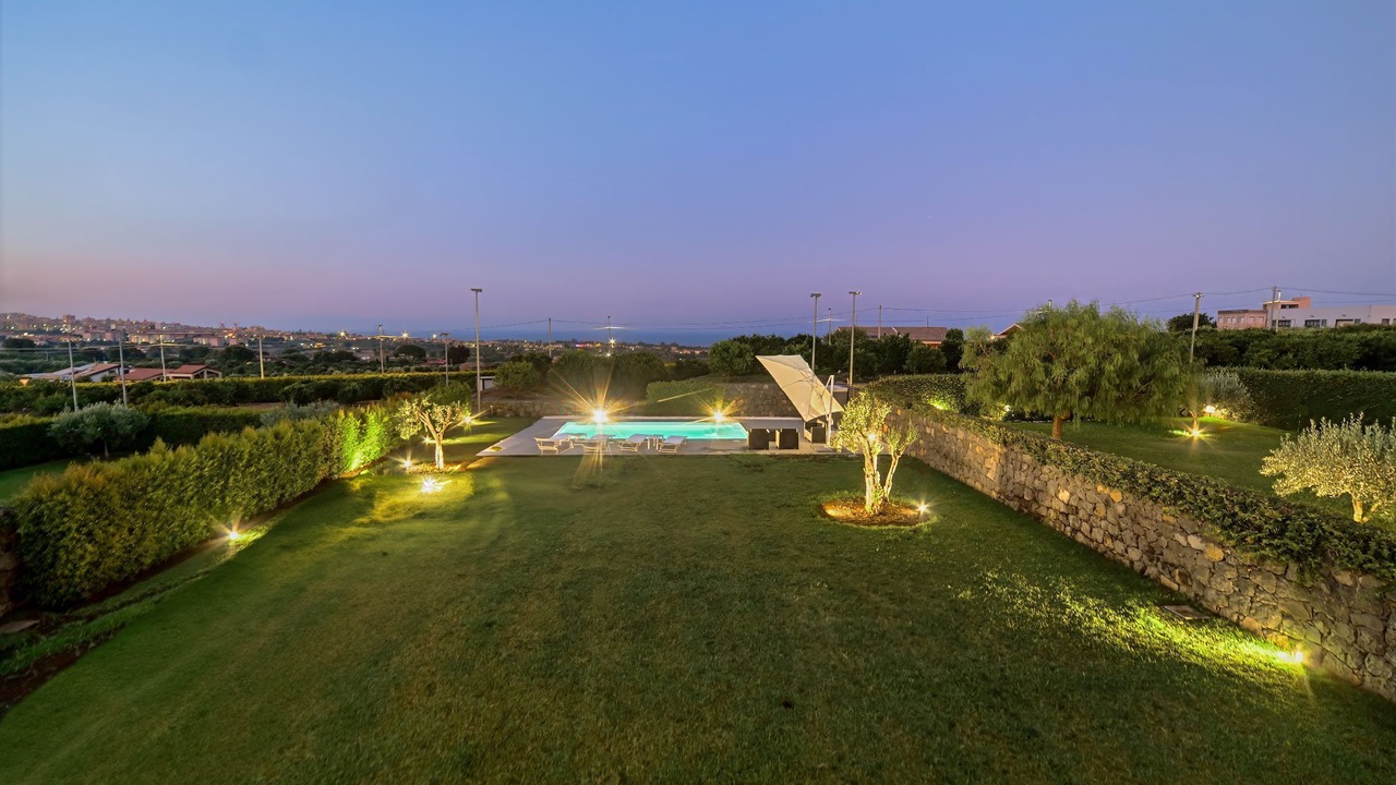 Photo of Outdoor in Aci Catena