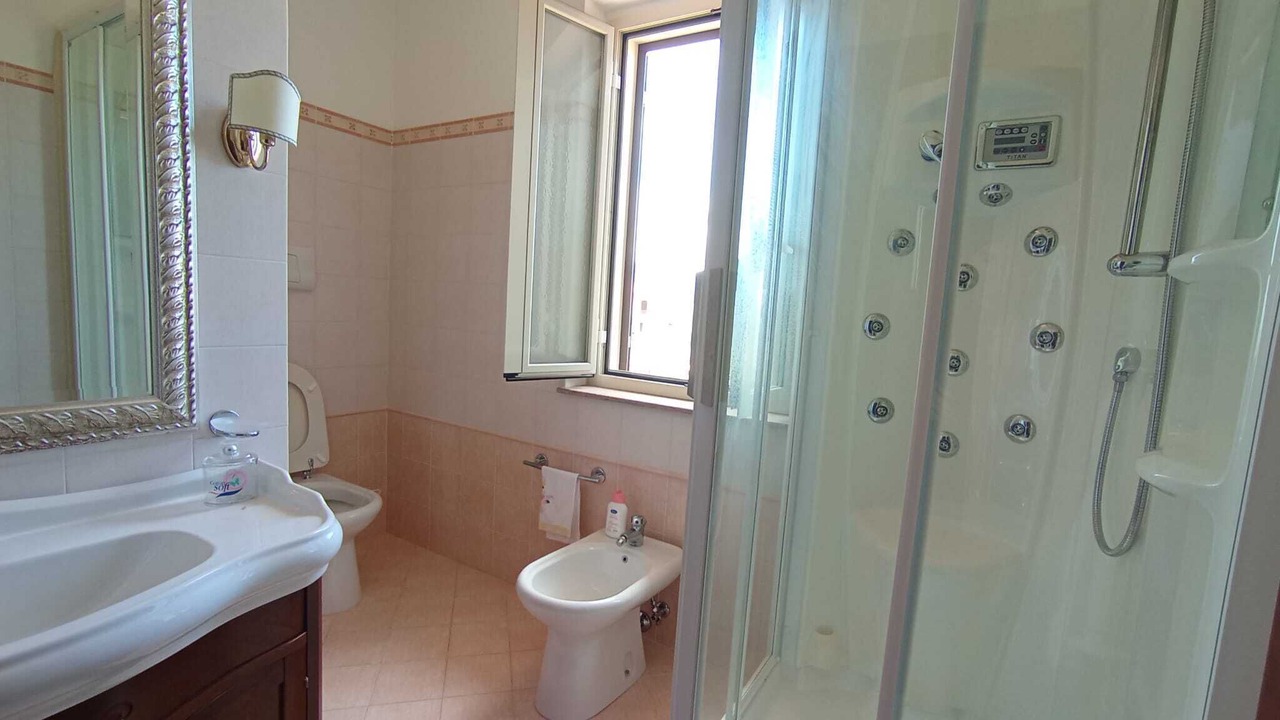 Photo of Bathroom in Furnari
