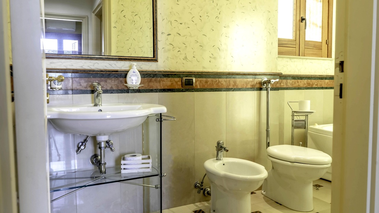 Photo of Bathroom in Sicily South Coast
