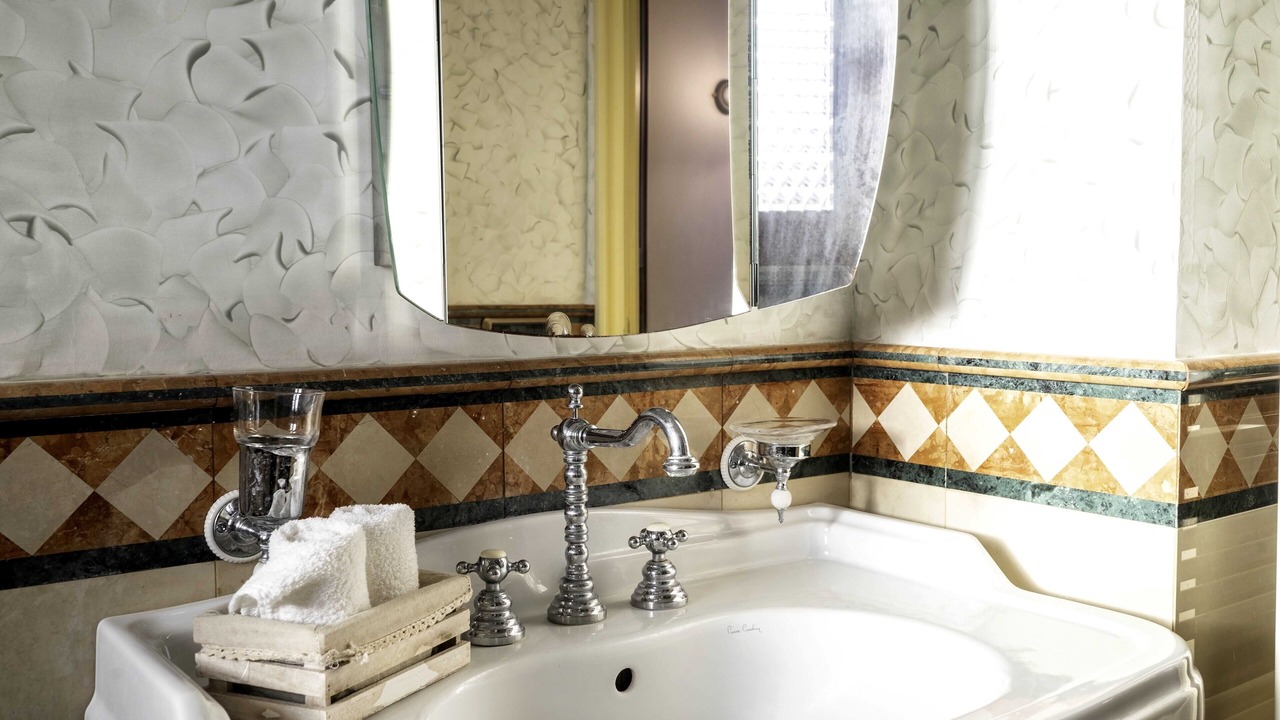 Photo of Bathroom in Sicily South Coast