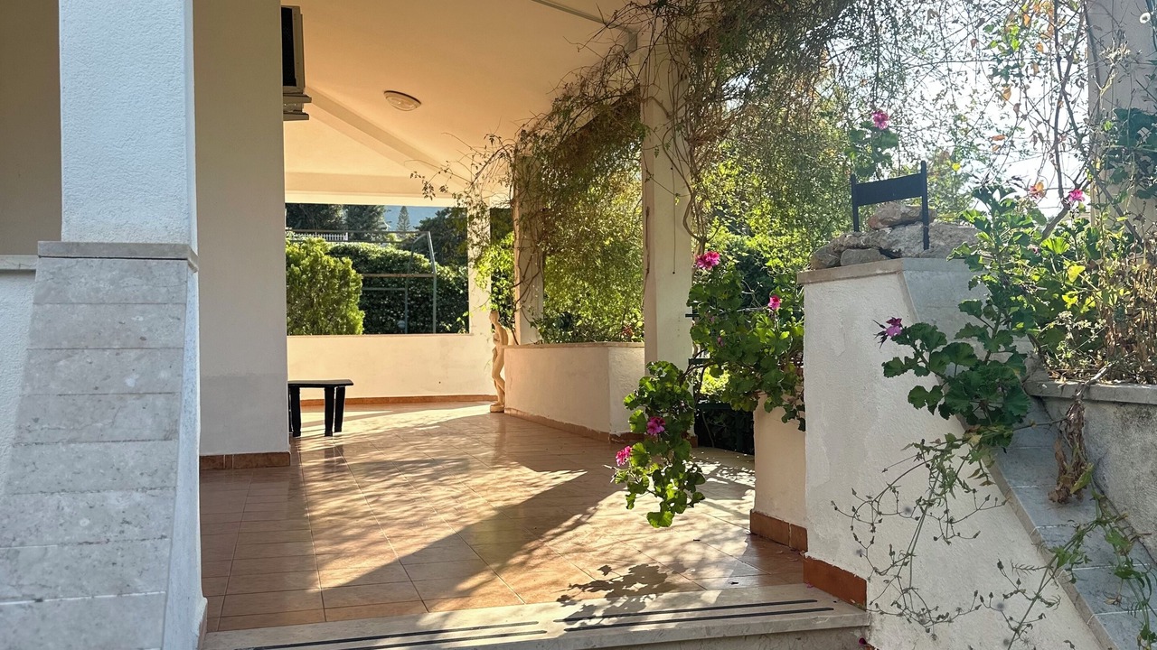 Photo of Outdoor in Carini