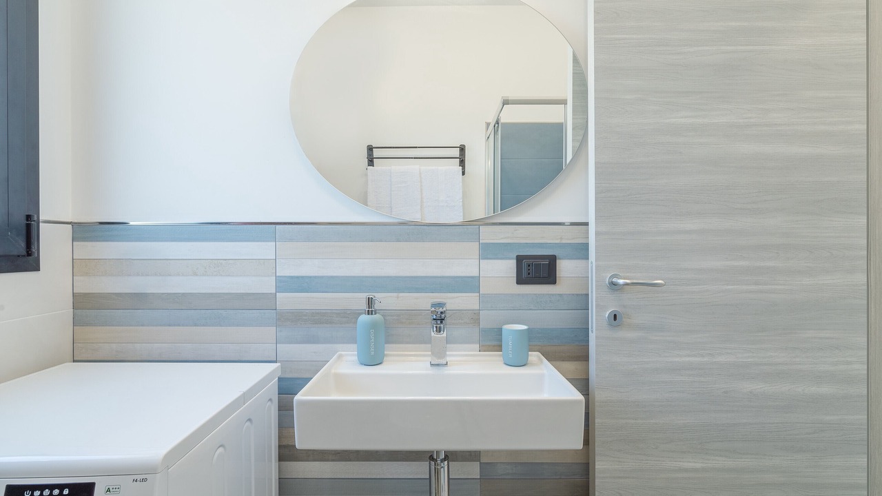 Photo of Bathroom in Avola