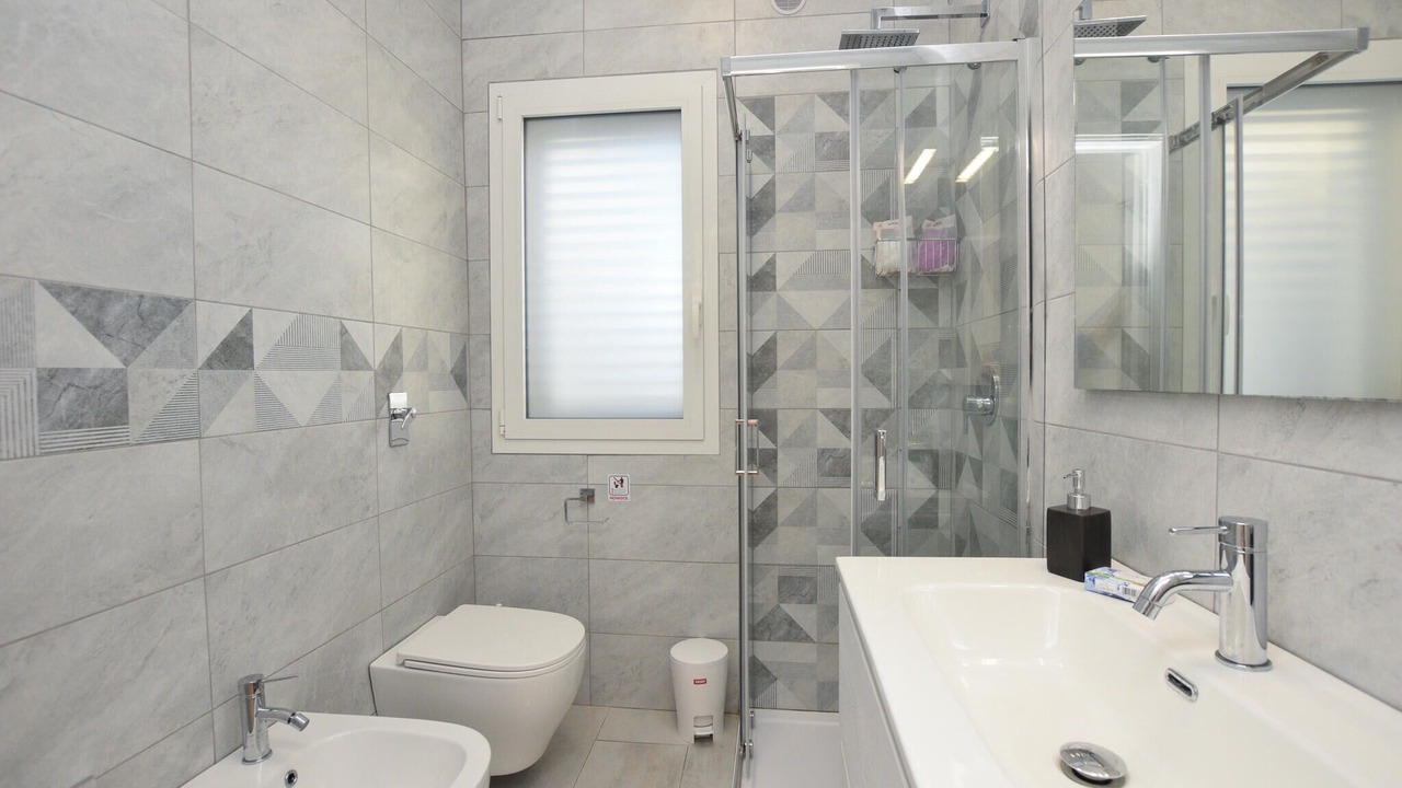 Photo of Bathroom in Caucana-finaiti-casuzze-finaiti Nord