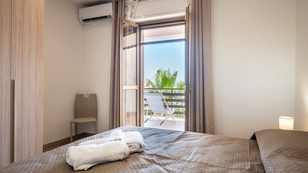 Photo of Bedroom in Torre Colonna-sperone