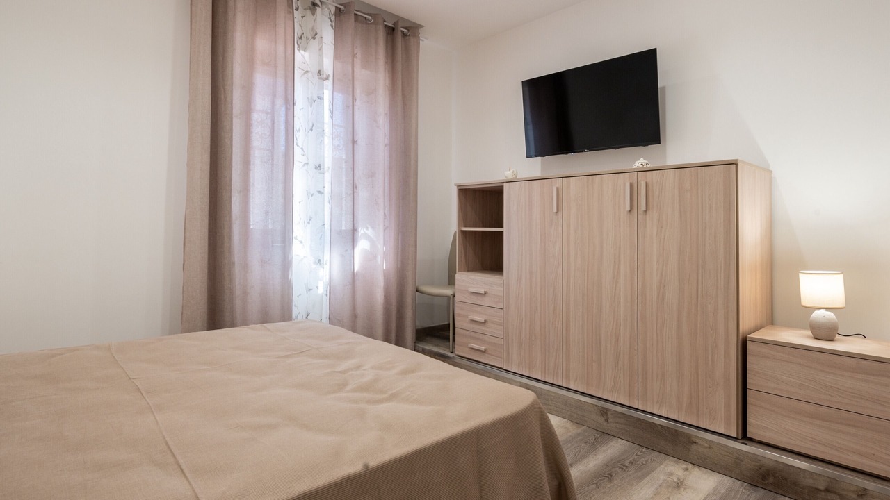 Photo of Bedroom in Torre Colonna-sperone