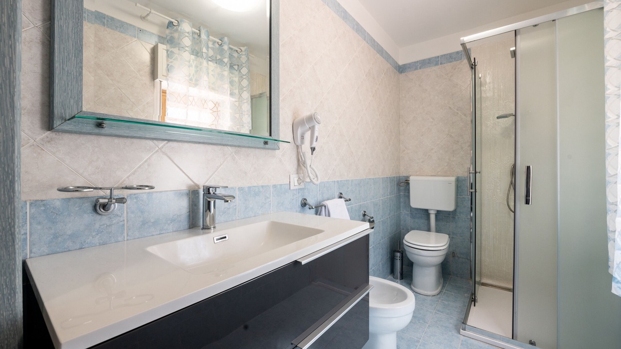 Photo of Bathroom in Torre Colonna-sperone