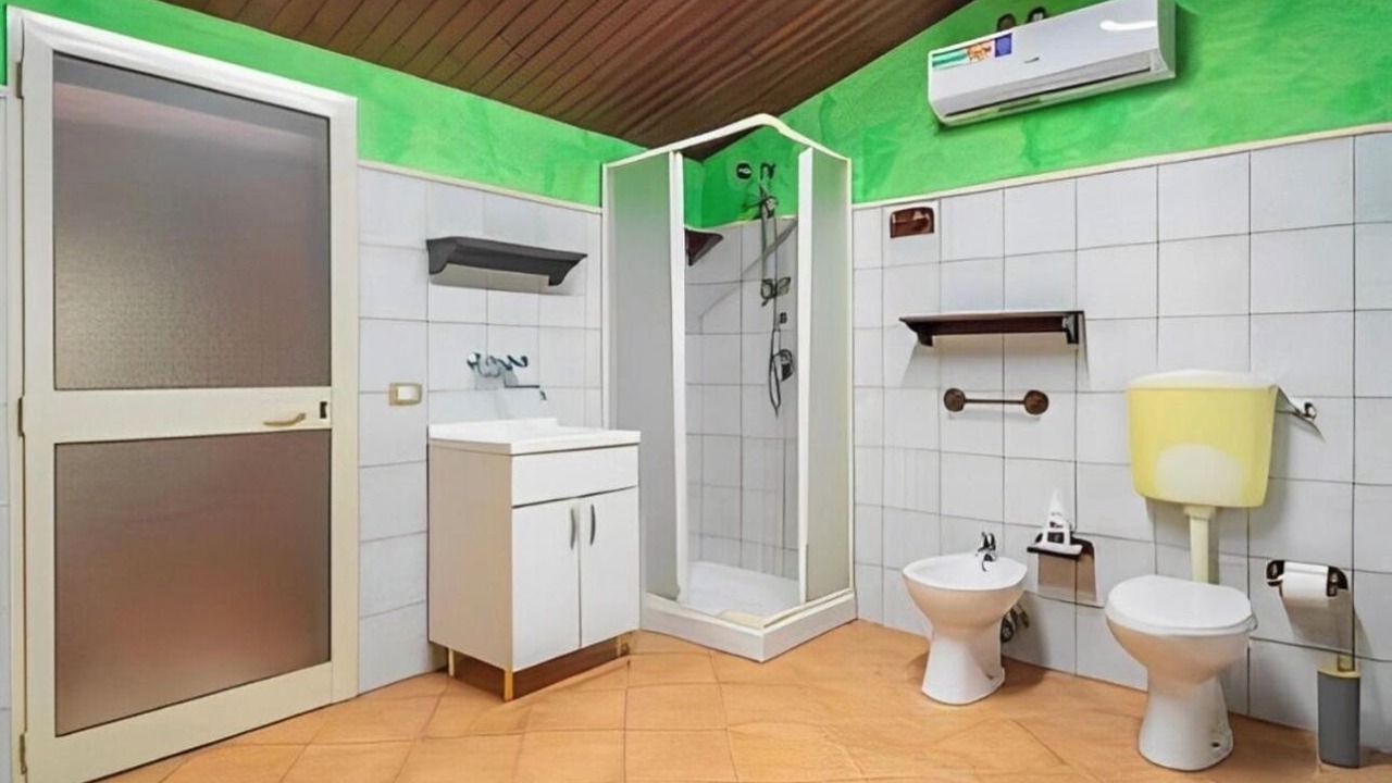 Photo of Bathroom in San Giorgio-Librino-San Giuseppe la Rena-Zia Lisa-Villaggio Sant'Agata