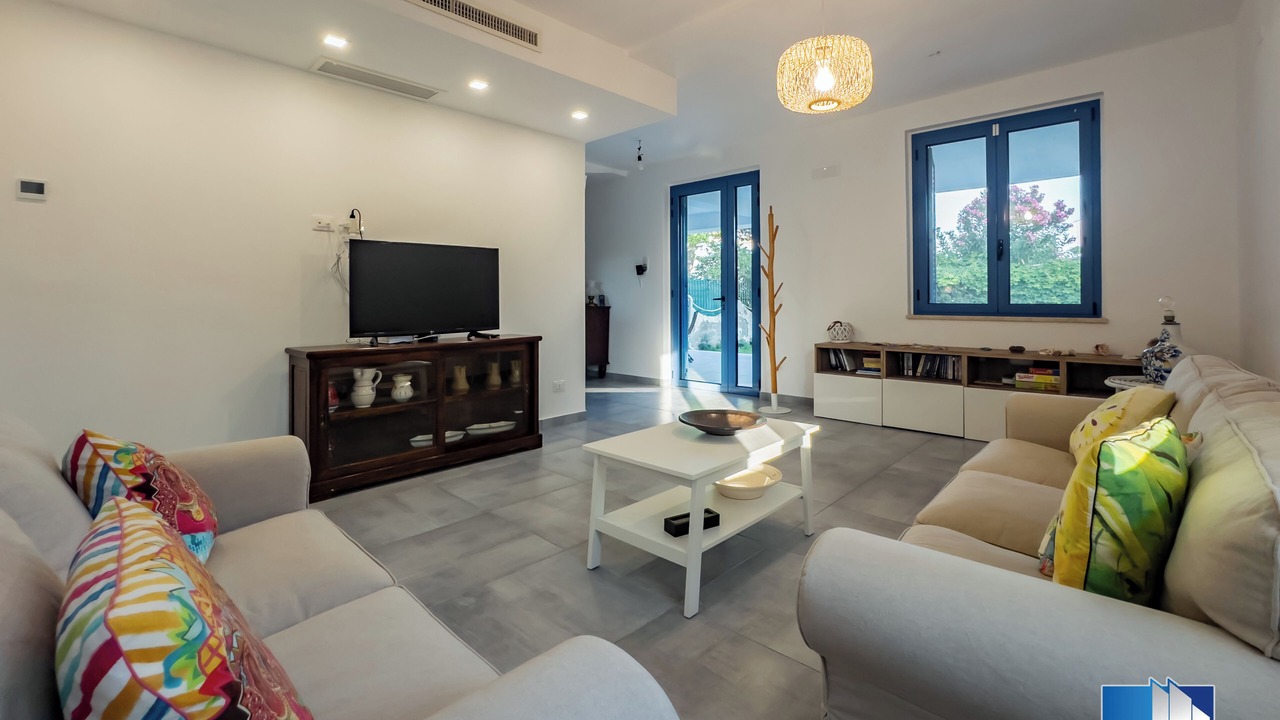 Photo of Livingroom in Calalunga-Pietragrande
