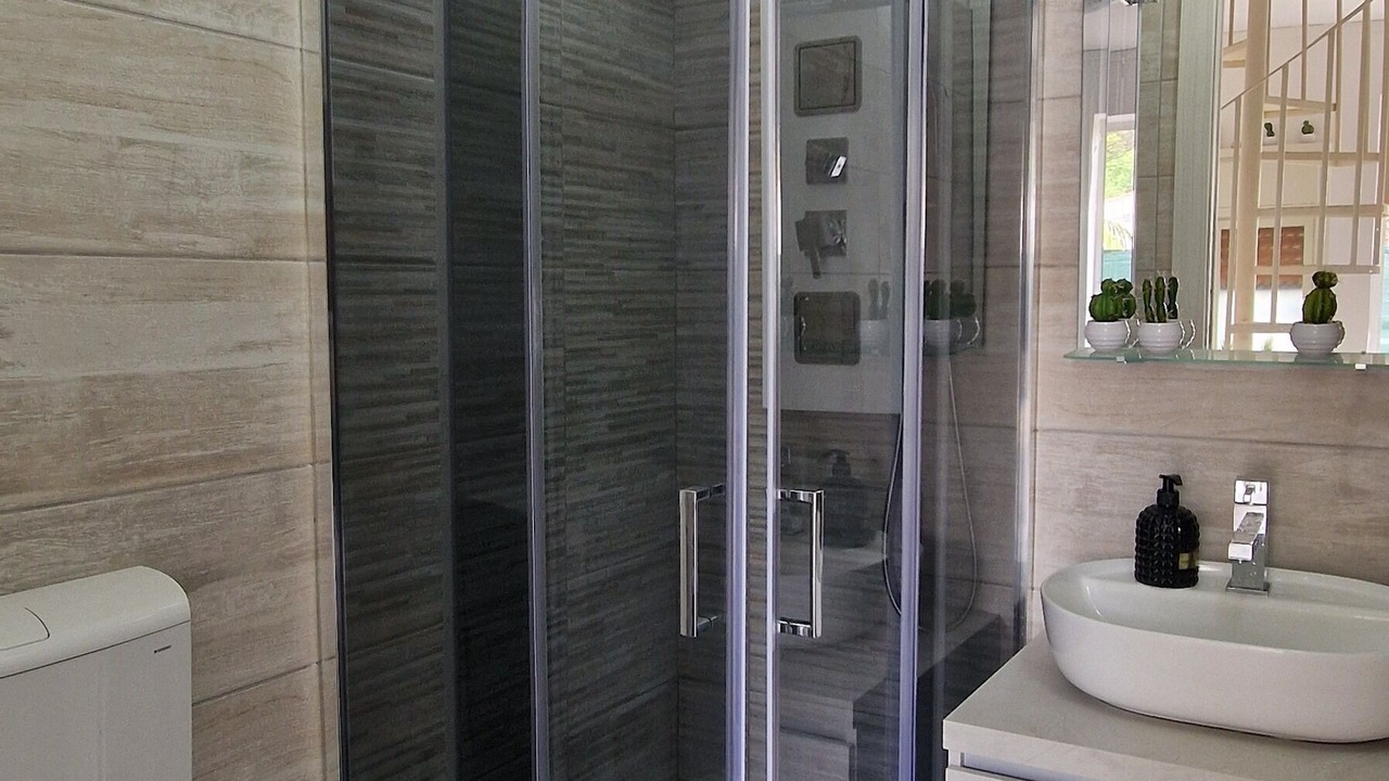 Photo of Bathroom in Costa Saracena-Castelluccio