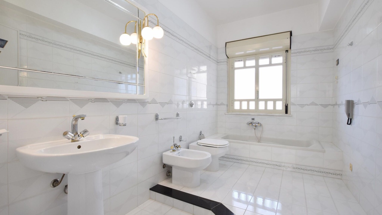 Photo of Bathroom in Casteldaccia