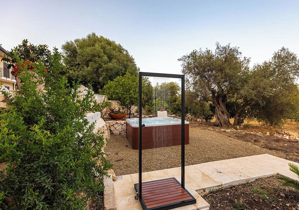 Photo of Outdoor in Belvedere