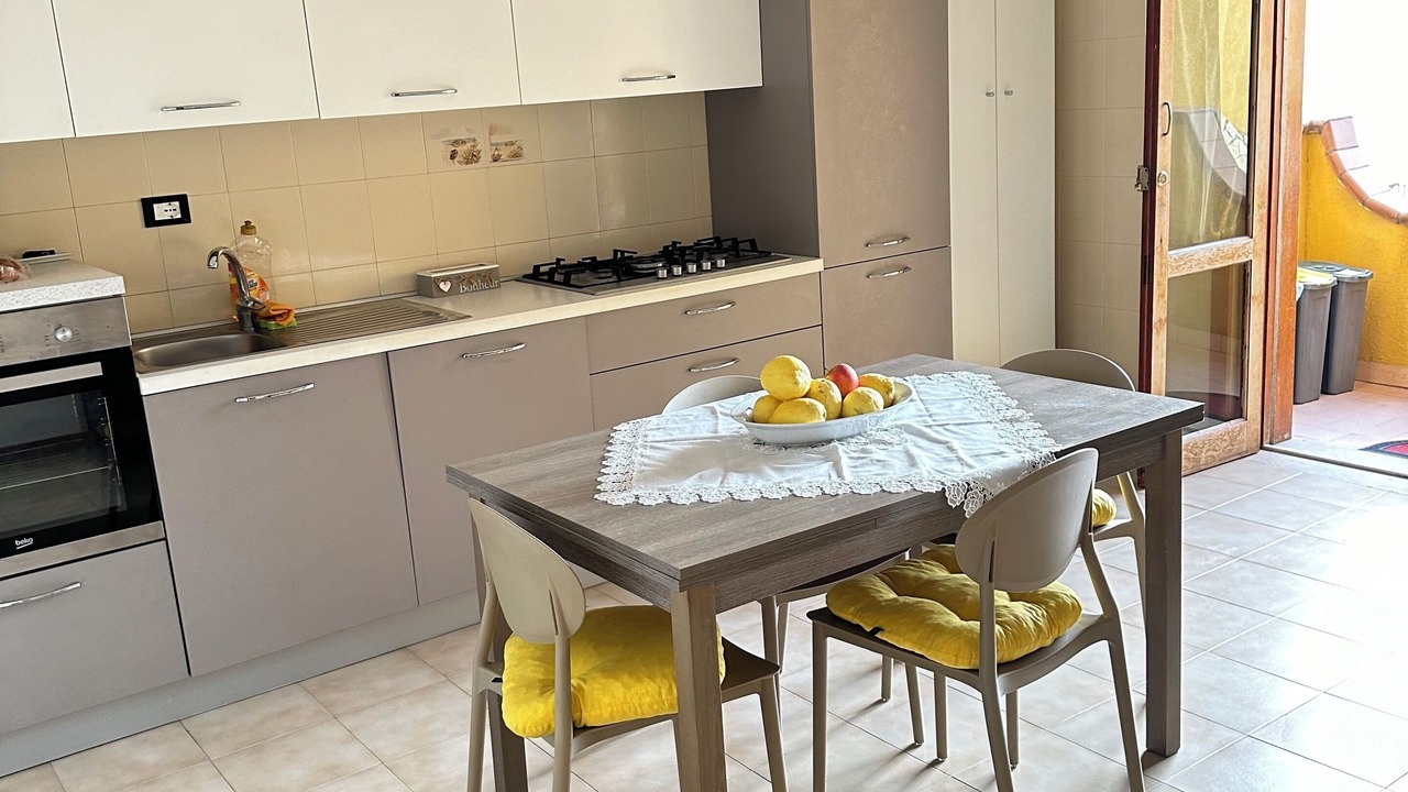 Photo of Kitchen in Barcellona Pozzo di Gotto