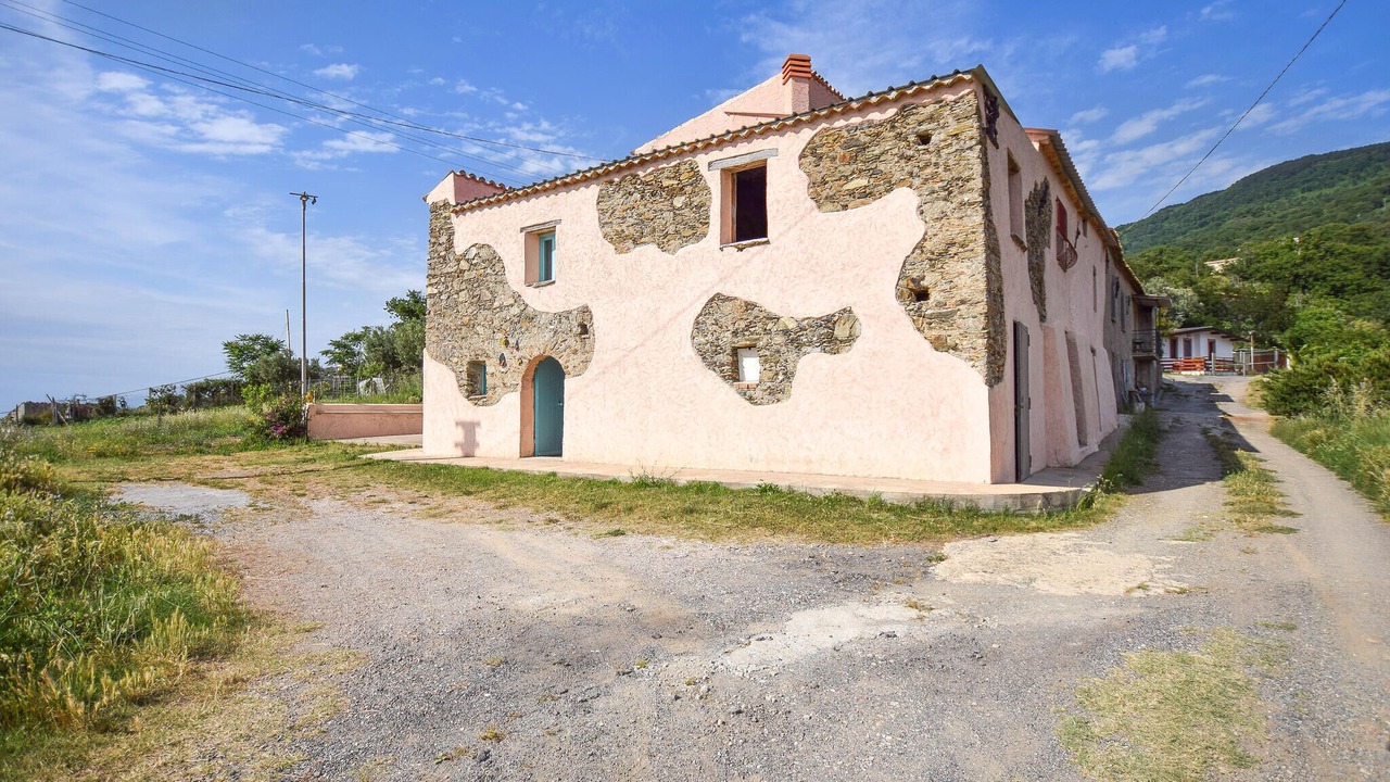 Photo of Others in Longobardi
