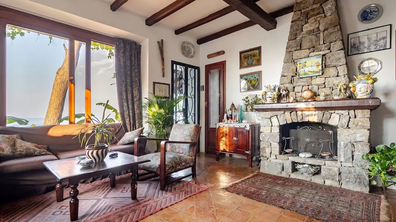 Photo of Livingroom in Torre Colonna-sperone
