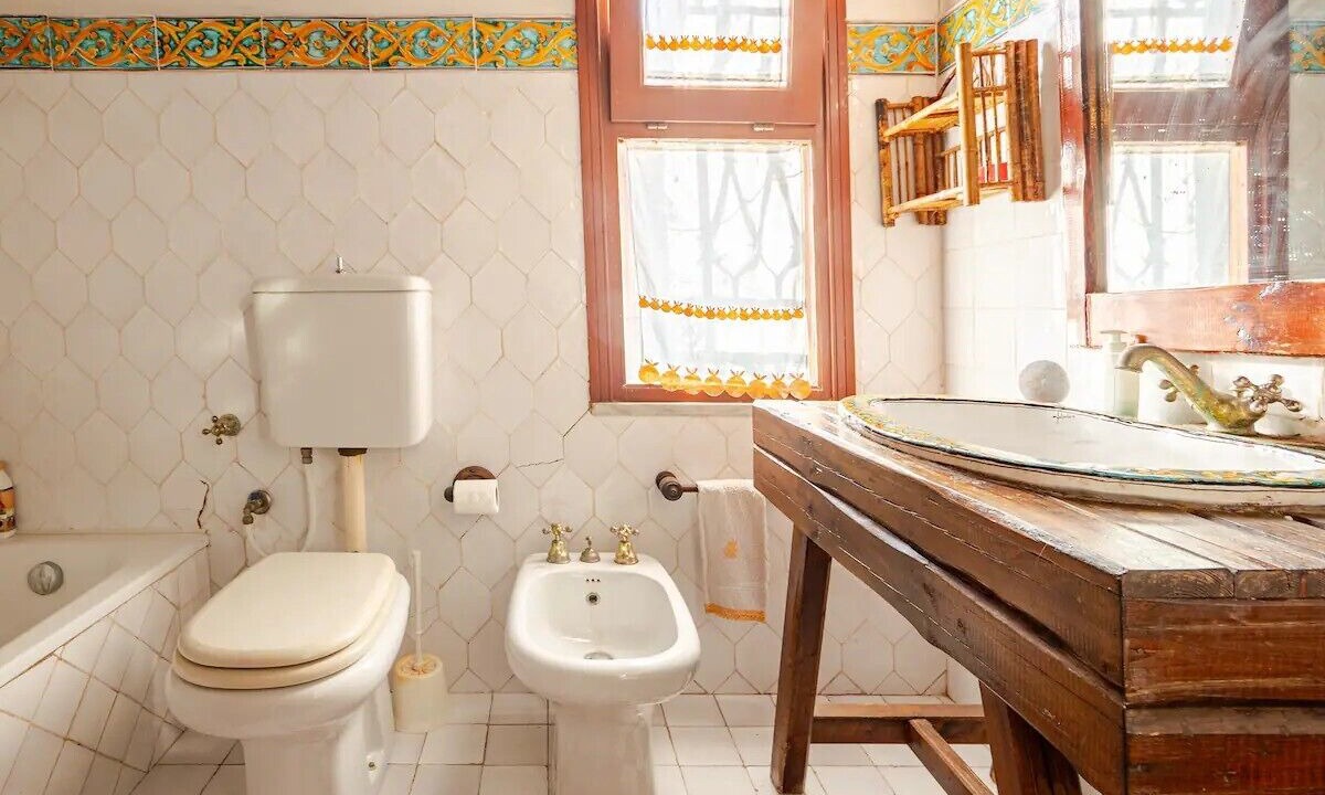 Photo of Bathroom in Torre Colonna-sperone