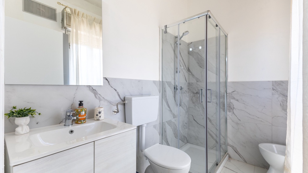 Photo of Bathroom in Comiso