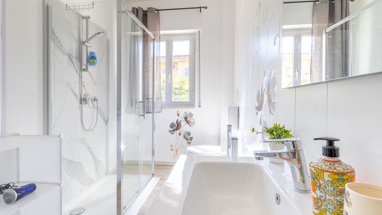 Photo of Bathroom in Comiso