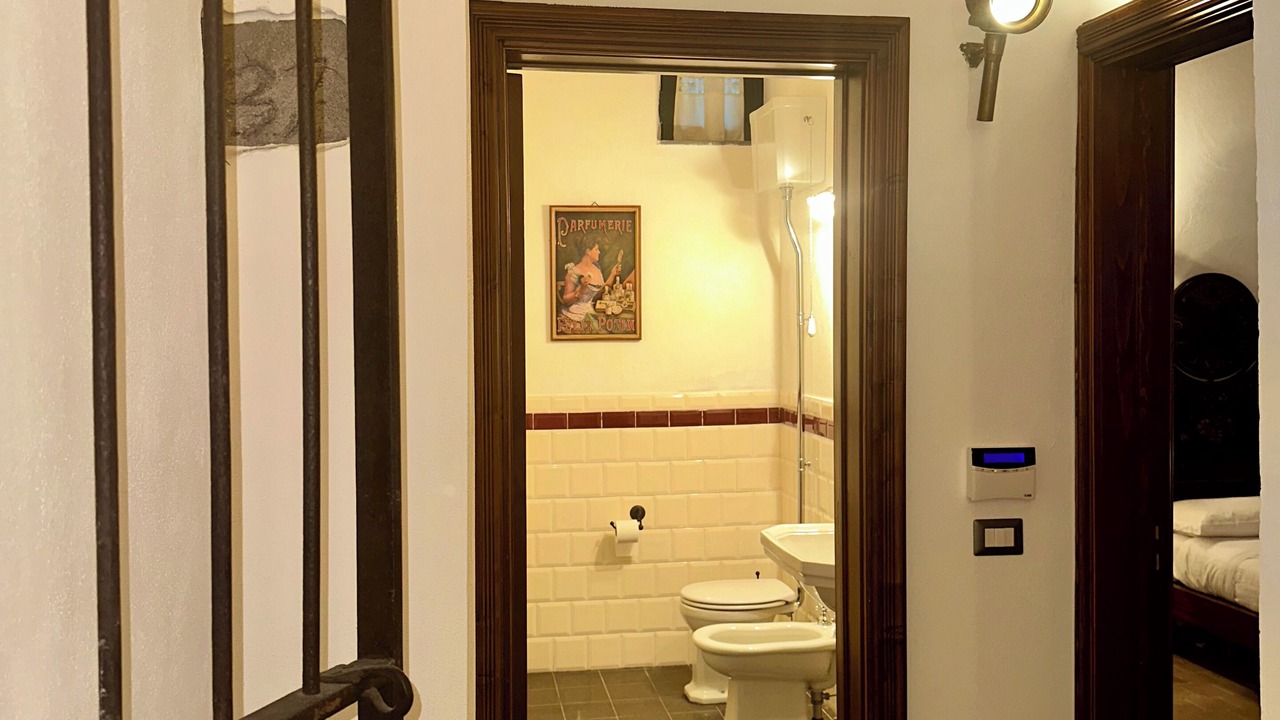 Photo of Bathroom in Piedimonte Etneo