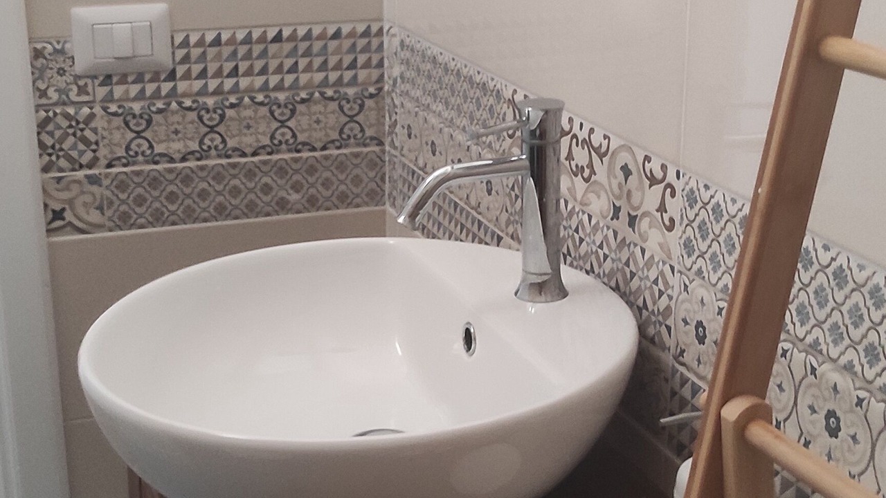 Photo of Bathroom in Lipari Historic Centre