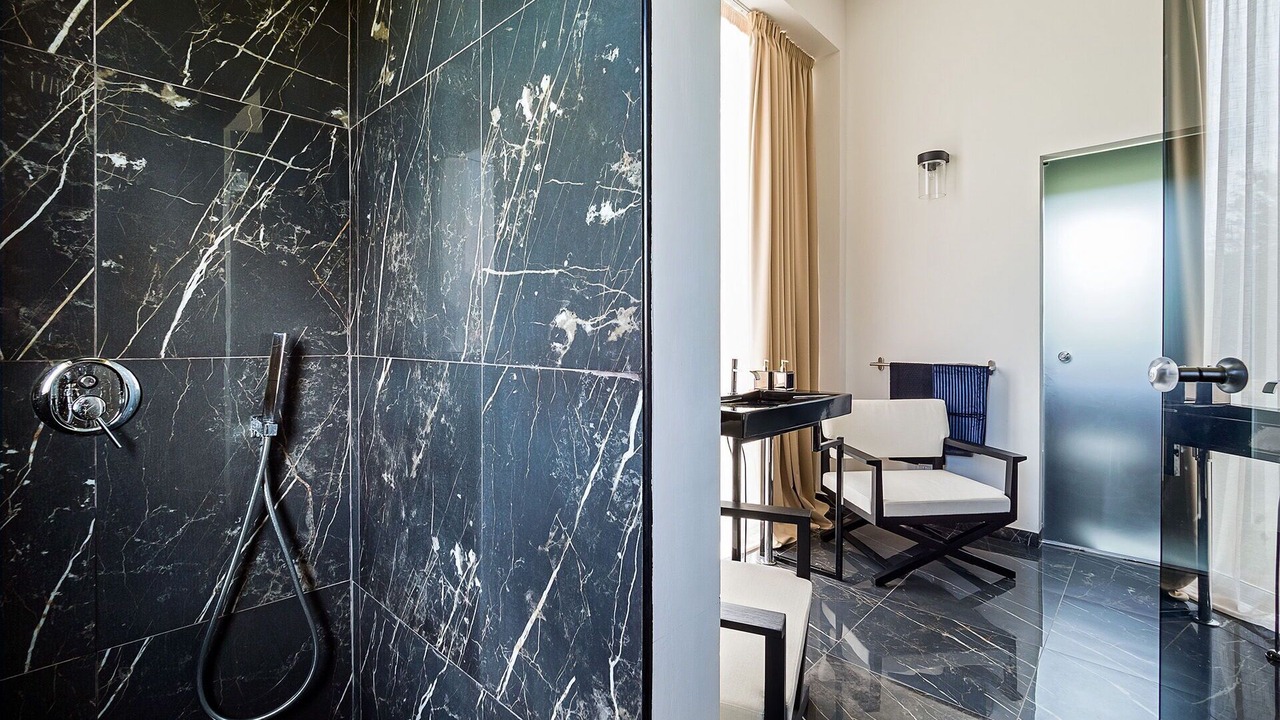 Photo of Bathroom in Avola