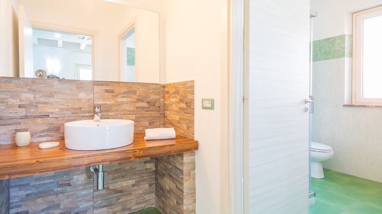 Photo of Bathroom in Calatabiano