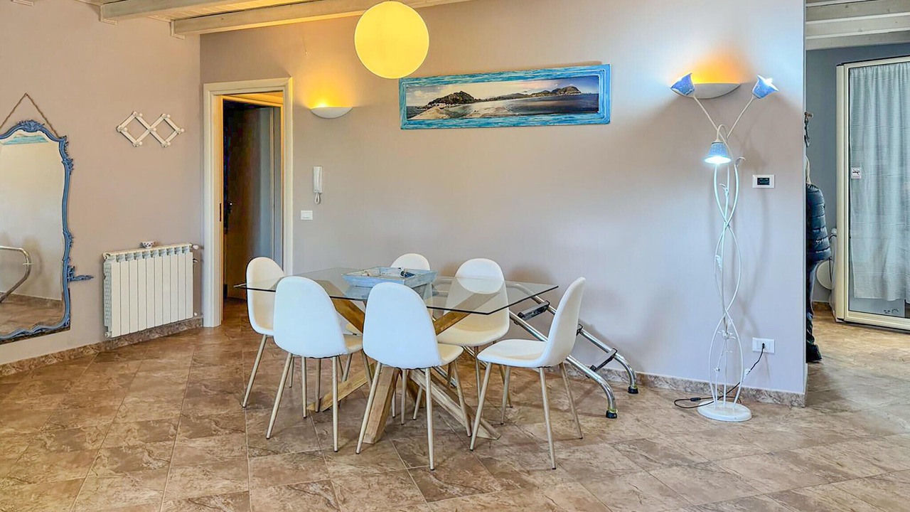 Photo of Bedroom in Torre Colonna-sperone