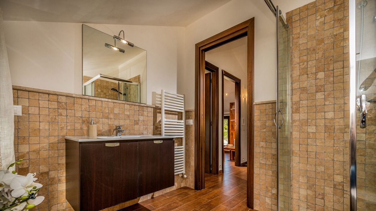 Photo of Bathroom in Paceco